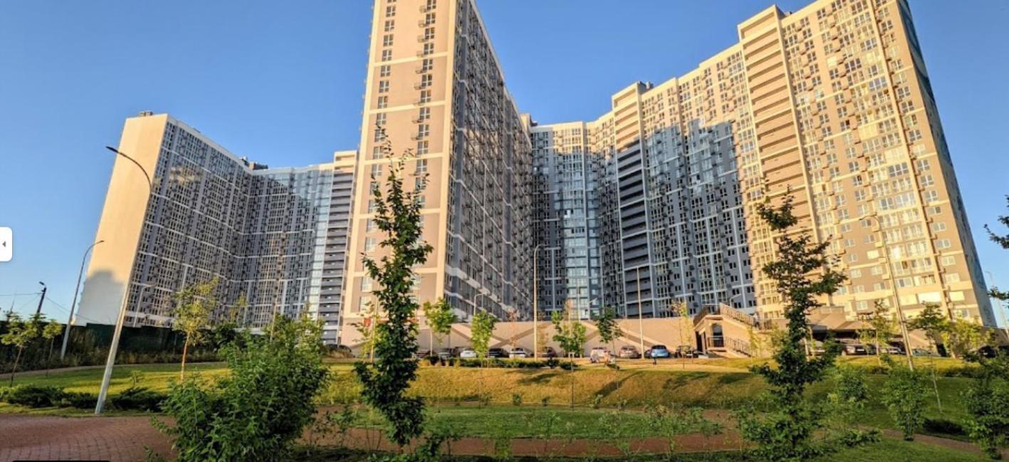 Квартира Метро Харківська, Позняки Жк Лебединий Kiev Buitenkant foto