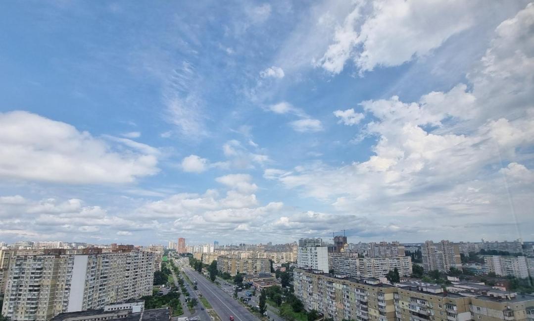 Квартира Метро Харківська, Позняки Жк Лебединий Kiev Buitenkant foto